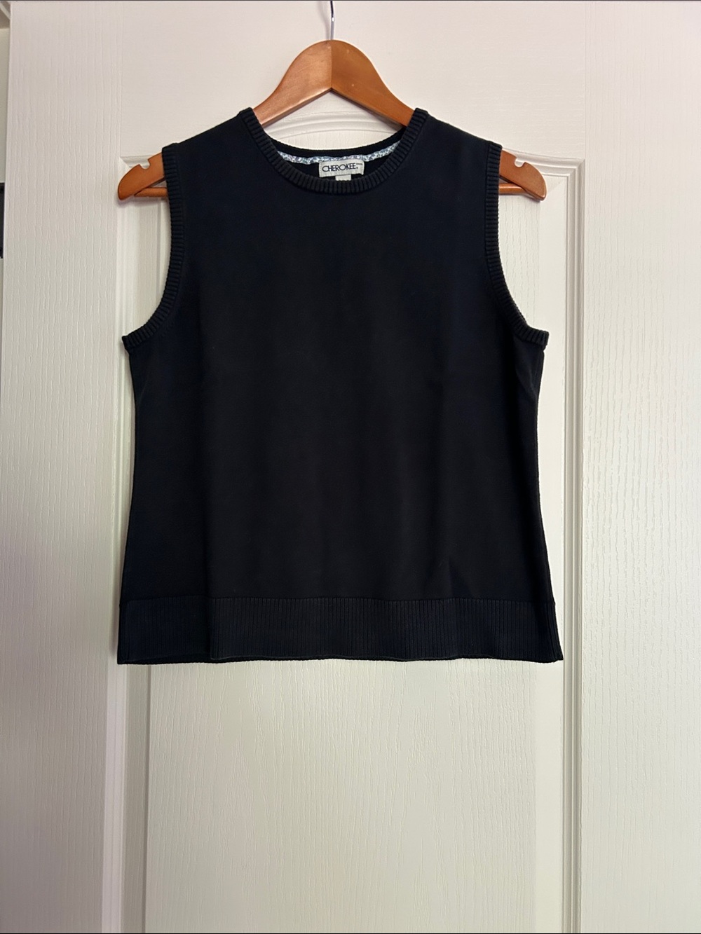 Vintage Cherokee Black Sleeveless Sweater Tank with Ribbed Trim